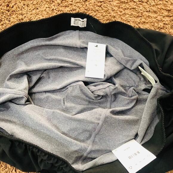 COTTON ON Trendy Lifestyle Move Jogger Shorts Black Mid Plus Size 16W NWT‎ - Picture 6 of 8